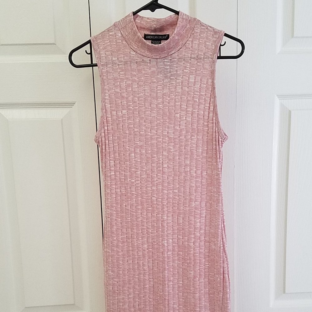 American dream women dress size M Pink and white.